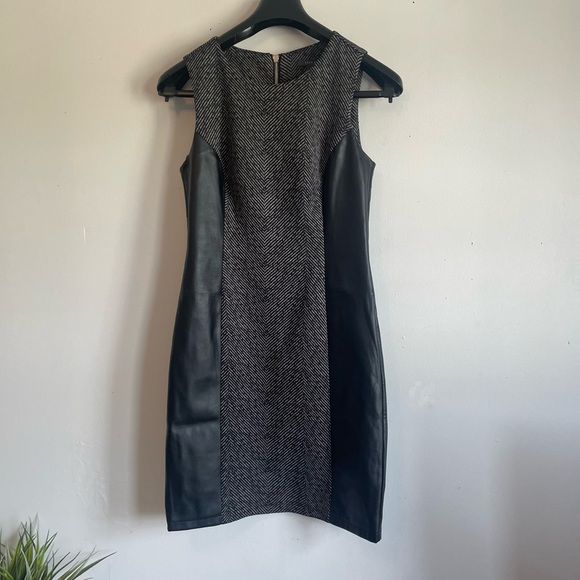 Small Dress Suzy Shier - Picture 2 of 6